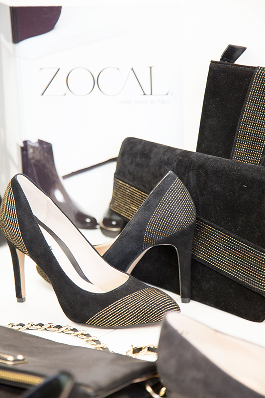 Pumps mit dekorativen Goldnähten von Zocal